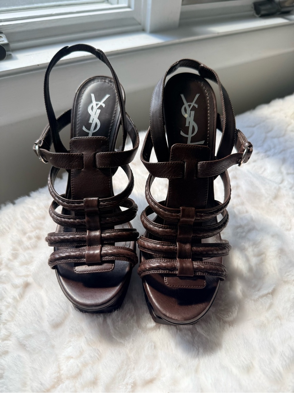Yves Saint Laurent Hampton Sandals 38.5